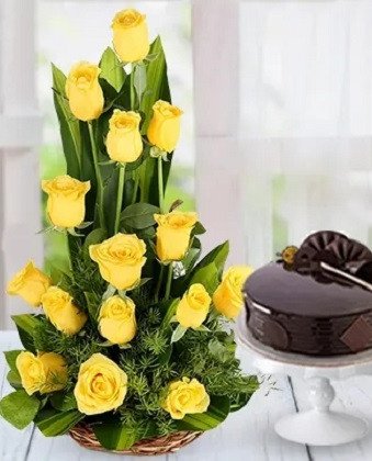 Yellow Roses with Cake