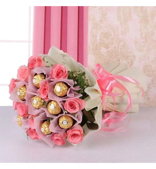 Baby Pink Roses n Ferrero Rocher Bouquet