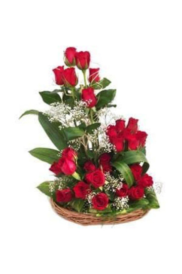 25 Roses basket