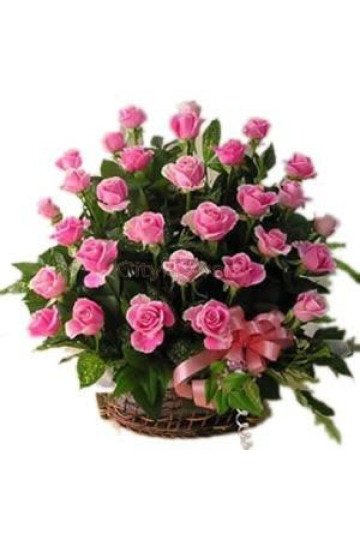 60 Pink Roses Basket 60 Pink Roses Basket