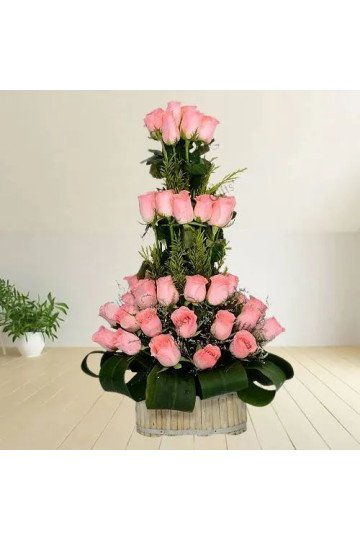 Beautiful Basket of Pink Roses with Leaves Beautiful Basket of Pink Roses with Leaves