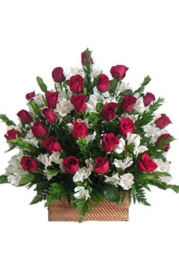 Elegant Red Roses Basket Elegant Red Roses Basket