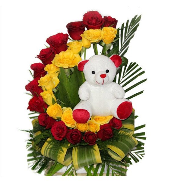 Mixed Roses N Teddy in Basket