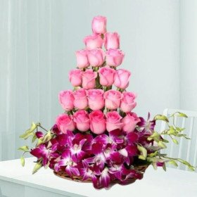 Pink Purple Tower - Mixed Roses For Beloved Pink Purple Tower - Mixed Roses For Beloved