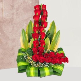 Stunning Tall Beauty - Red Rose Bouquet Stunning Tall Beauty - Red Rose Bouquet