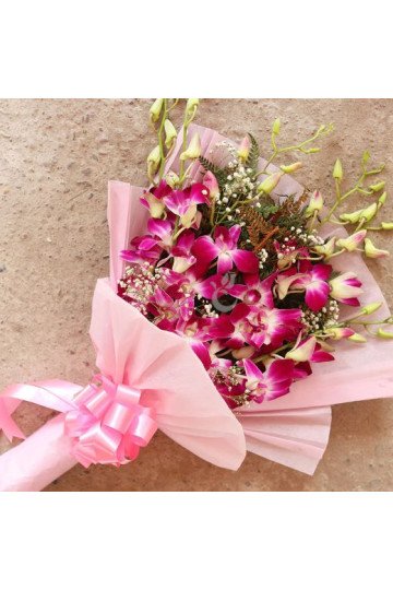 The Artist Hand Bouquet