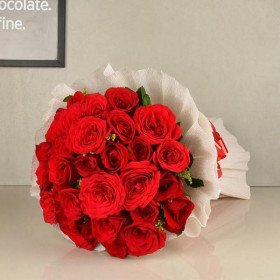 Valentines Bouquet Of 18 Red Roses Valentines Bouquet Of 18 Red Roses