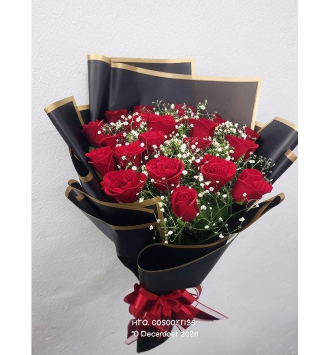 Timeless Love – 20 Red Roses Premium Bunch