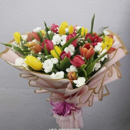Tulips Special – Handcrafted Tulip Bouquet