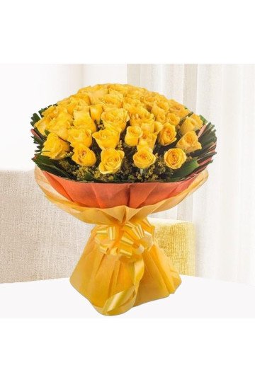 Cute Yellow Roses Bouquet