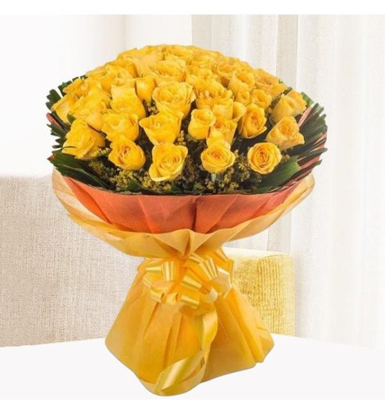 Cute Yellow Roses Bouquet