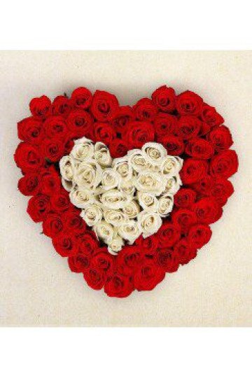 100 Red & White Roses Heart Bouquet